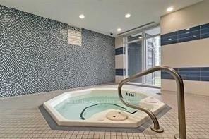 7171 Yonge St, #2207