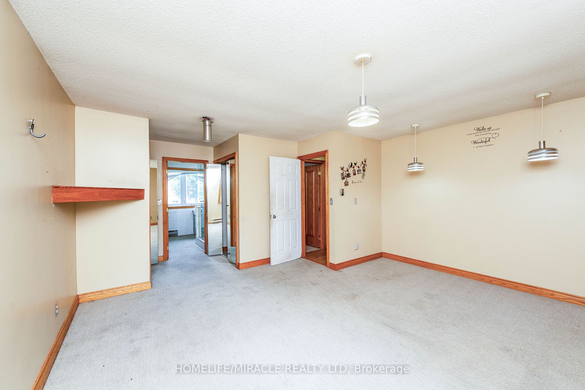 50 Simmons St
