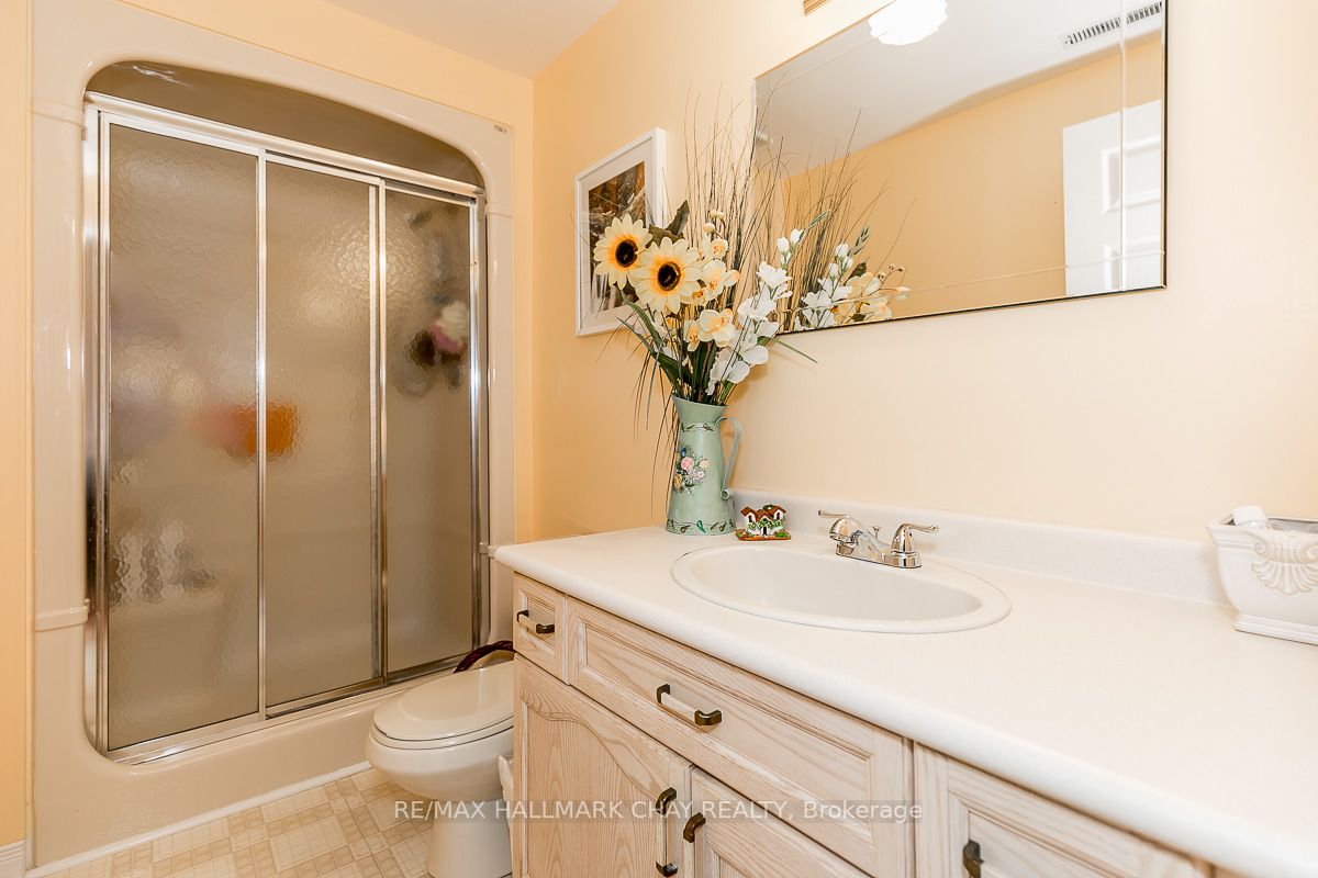 146 Greenbriar Road, #19