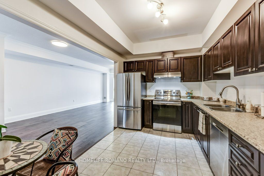 9944 Keele St, #109