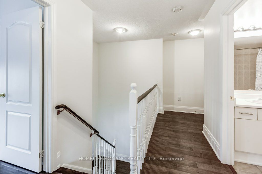 9944 Keele St, #109
