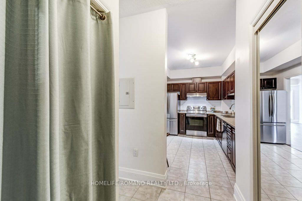 9944 Keele St, #109