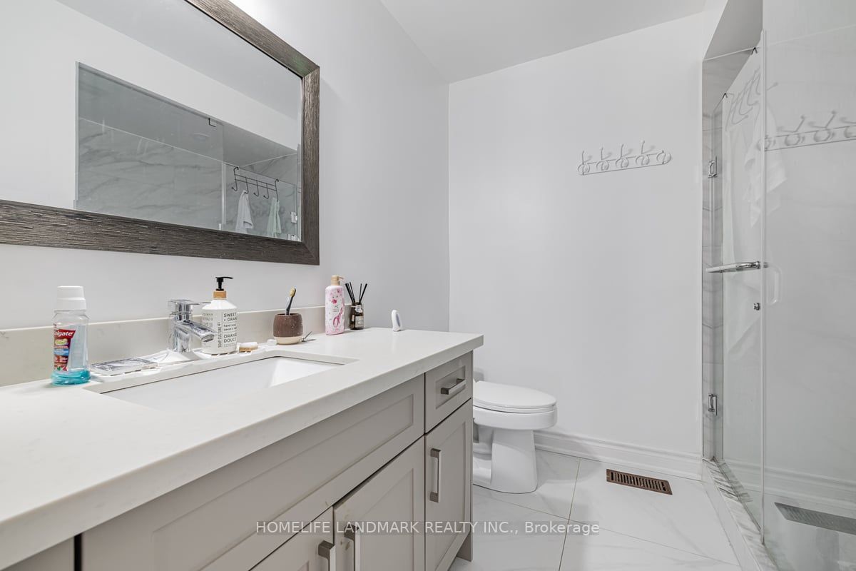 56 Loredana Crt