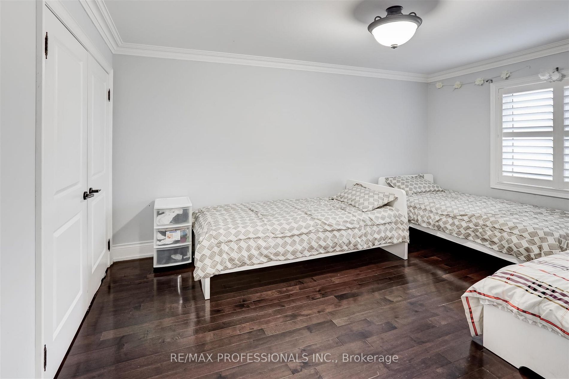 15 Stanton Ave