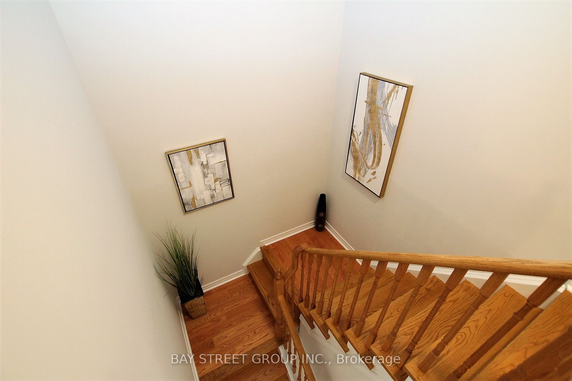 13 Crispin Court