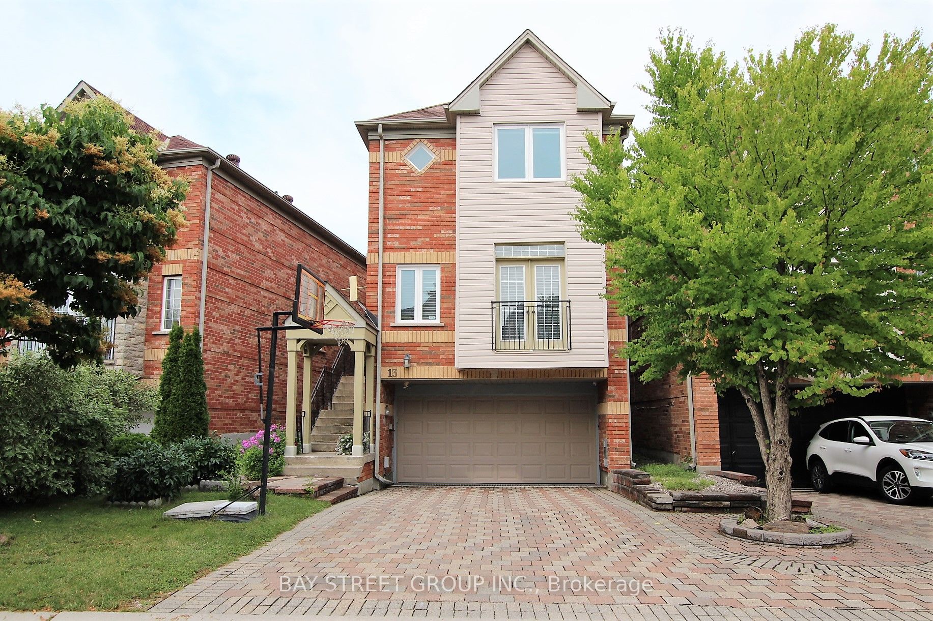 13 Crispin Court