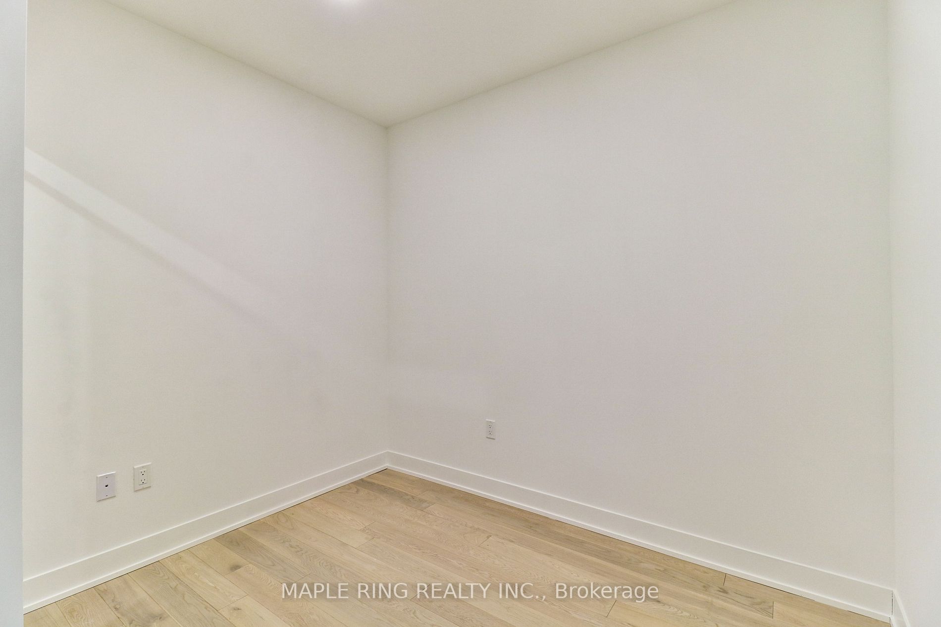 2908 Highway 7 Road, #105