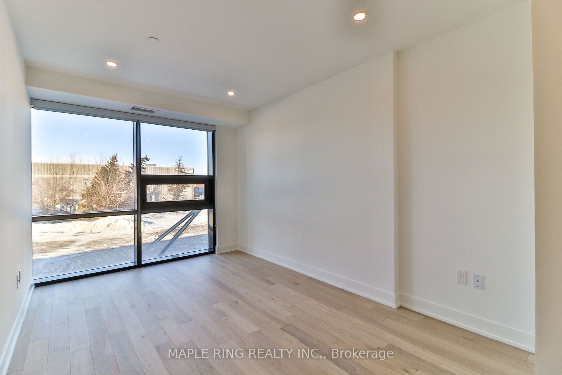 2908 Highway 7 Road, #105