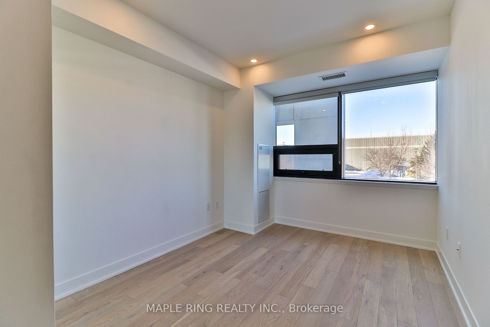 2908 Highway 7 Road, #105