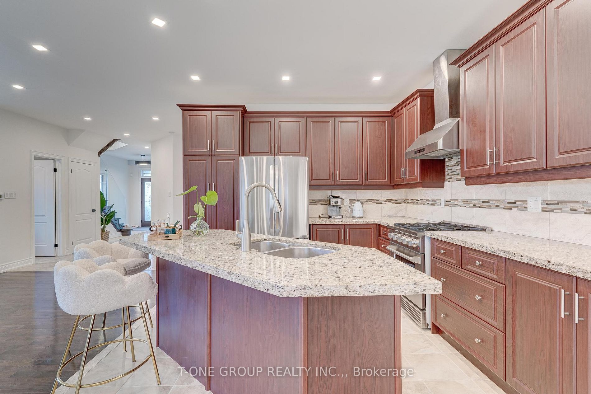 718 Peter Hall Drive