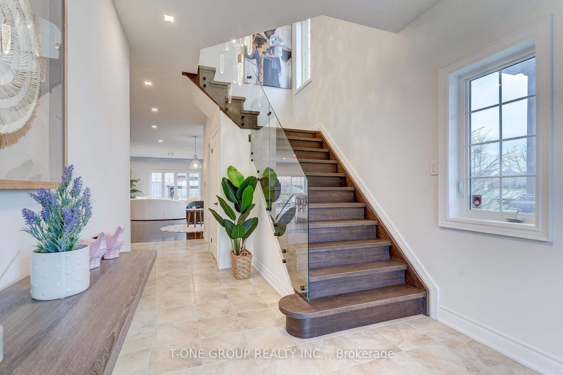 718 Peter Hall Drive