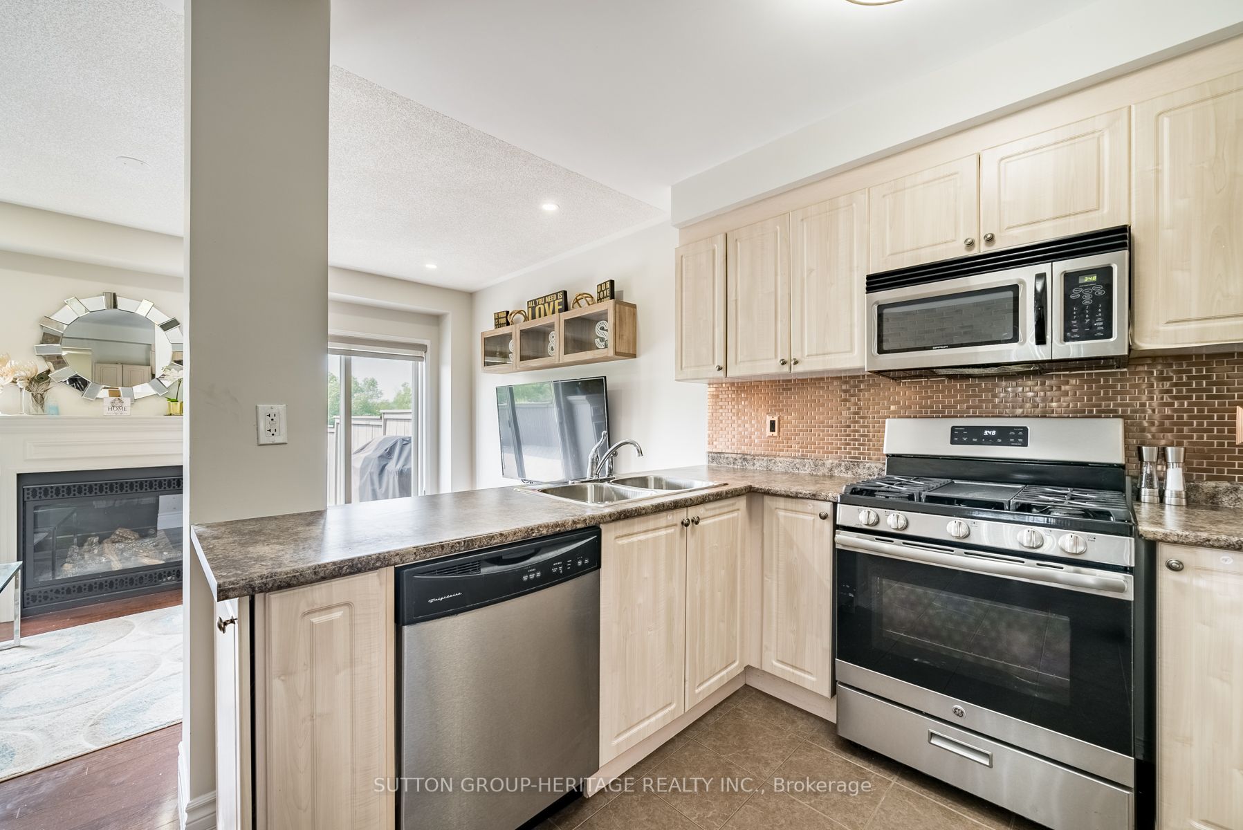 19 Lodestone Lane