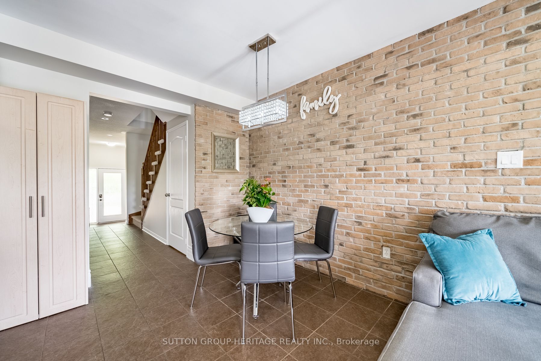 19 Lodestone Lane
