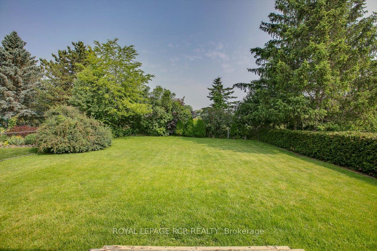 127 Crossland Gate