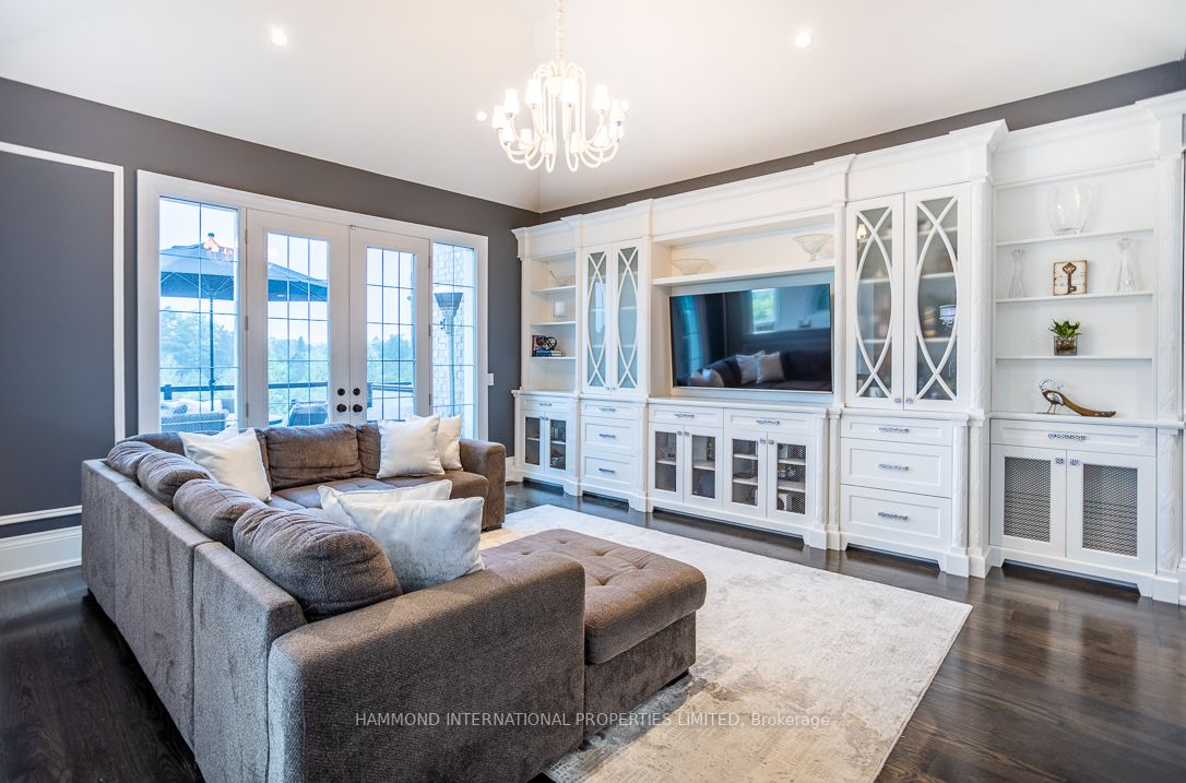 36 Chuck Ormsby Cres