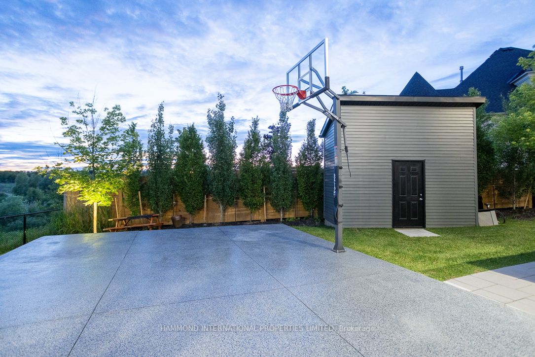 36 Chuck Ormsby Cres