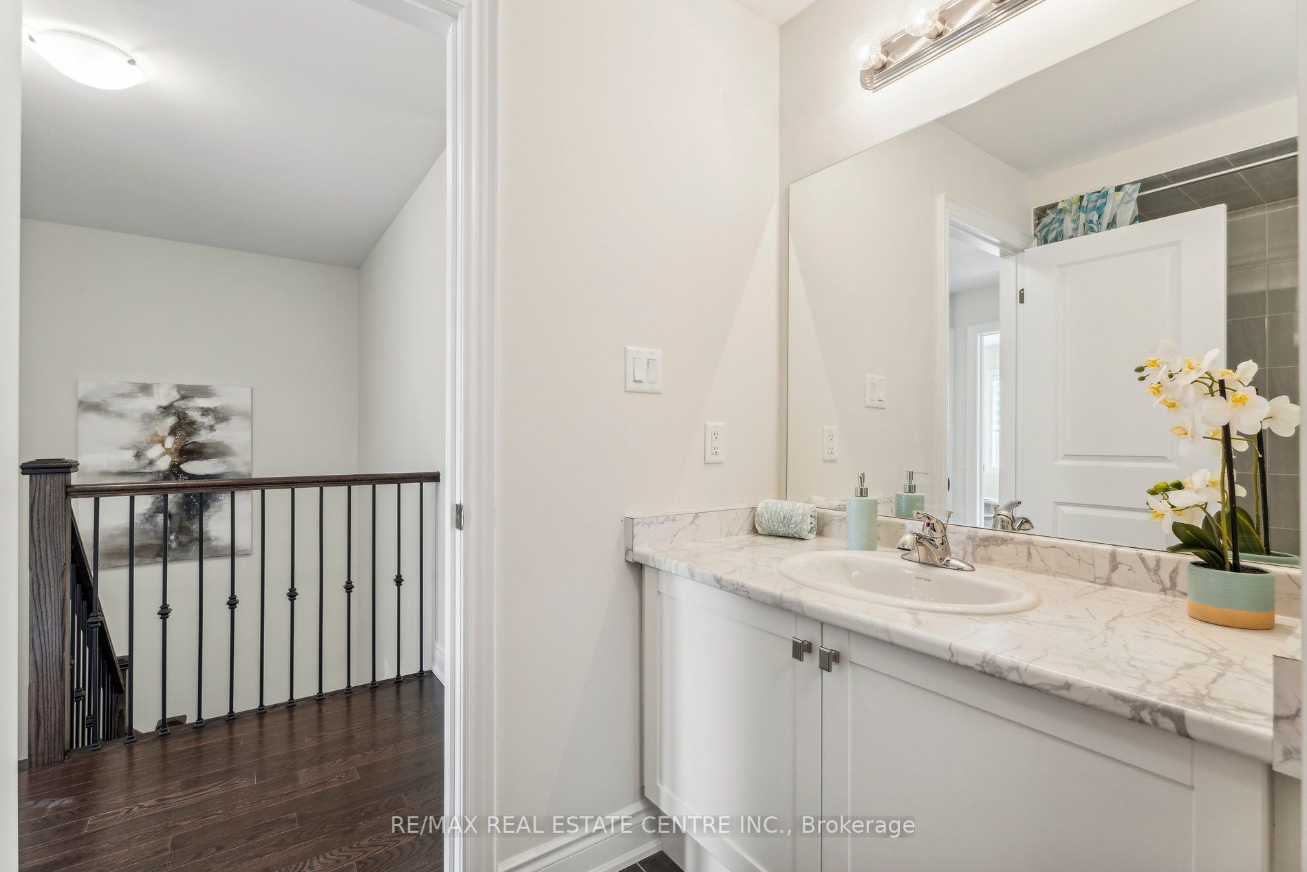 53 Janes Cres
