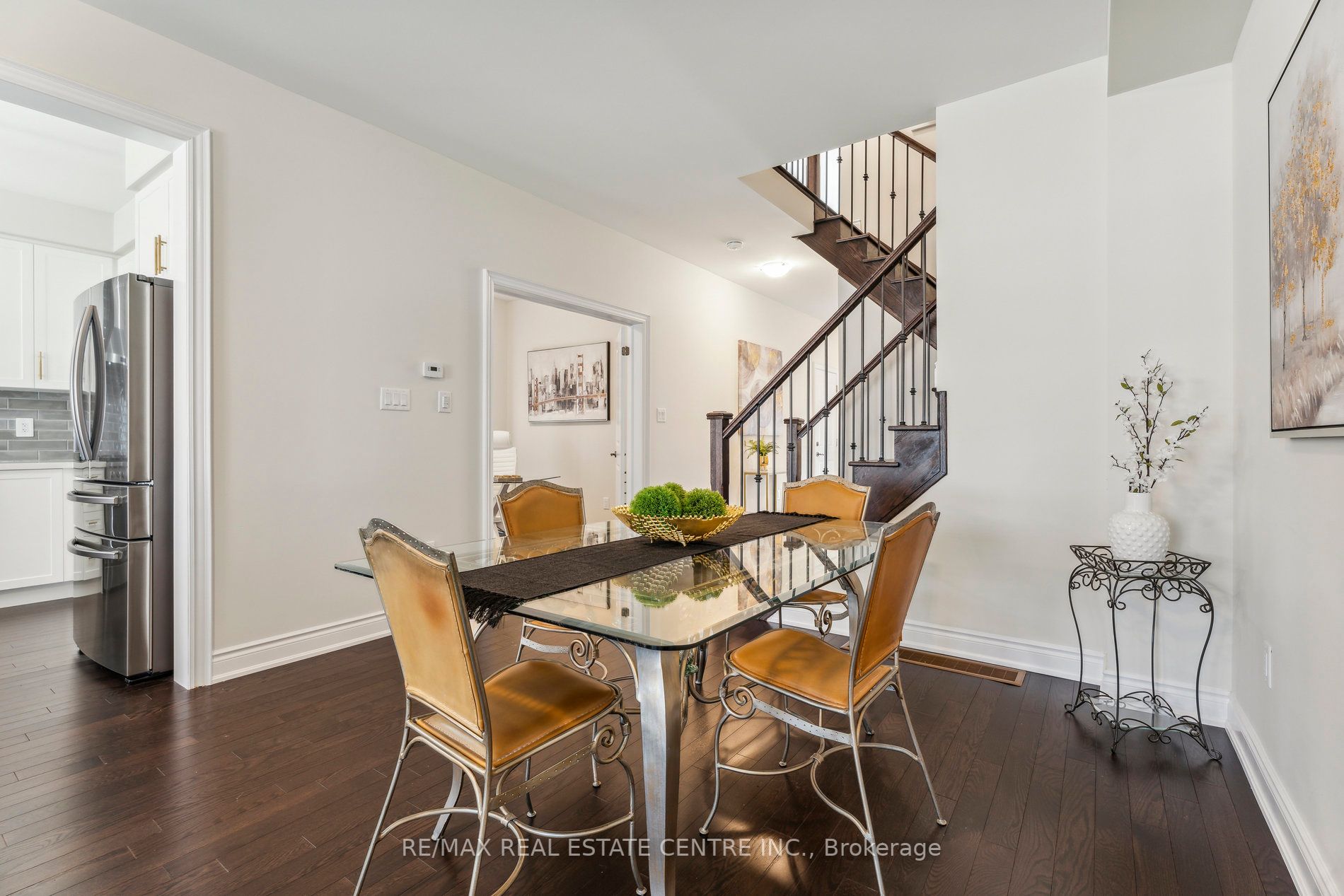 53 Janes Cres