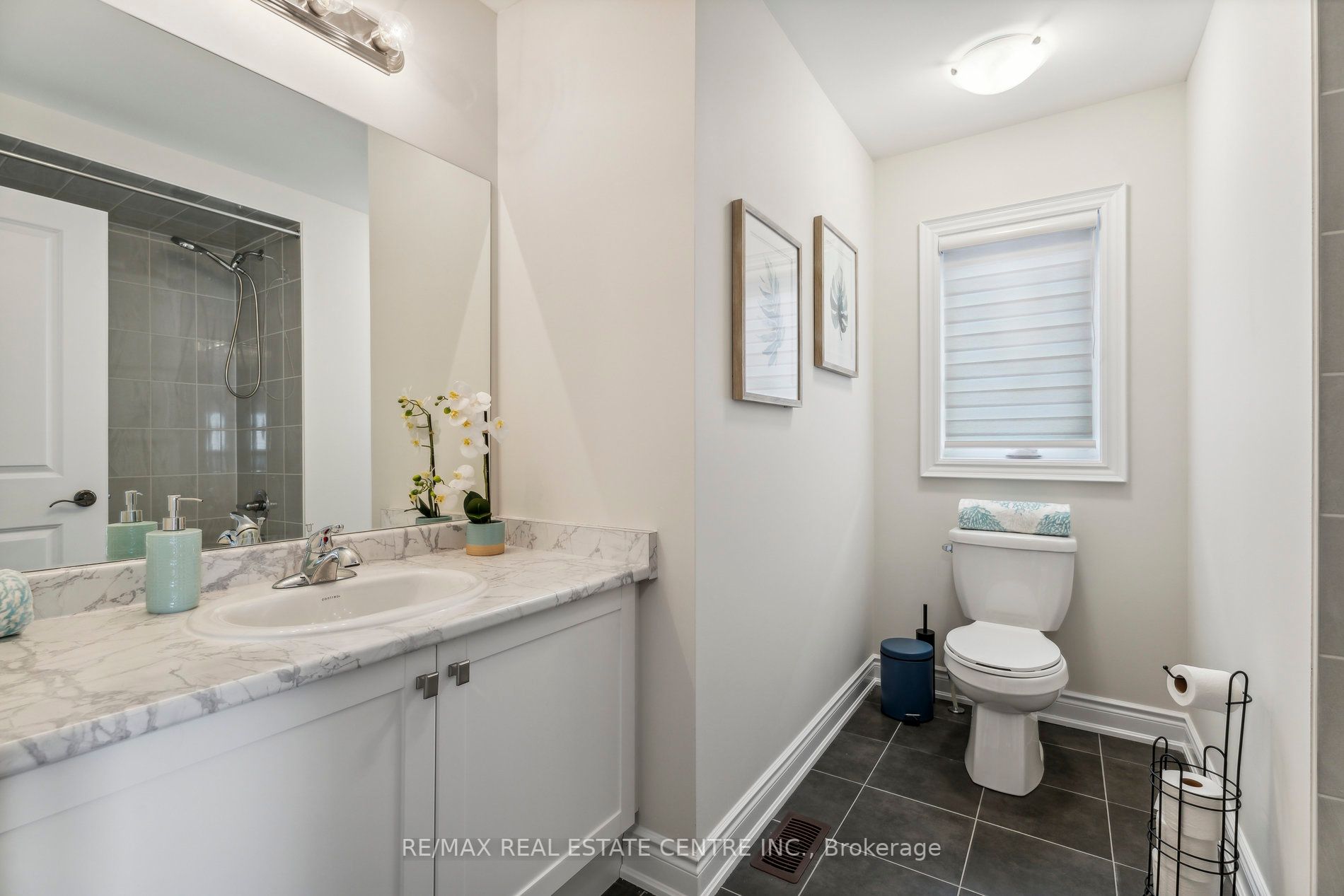 53 Janes Cres