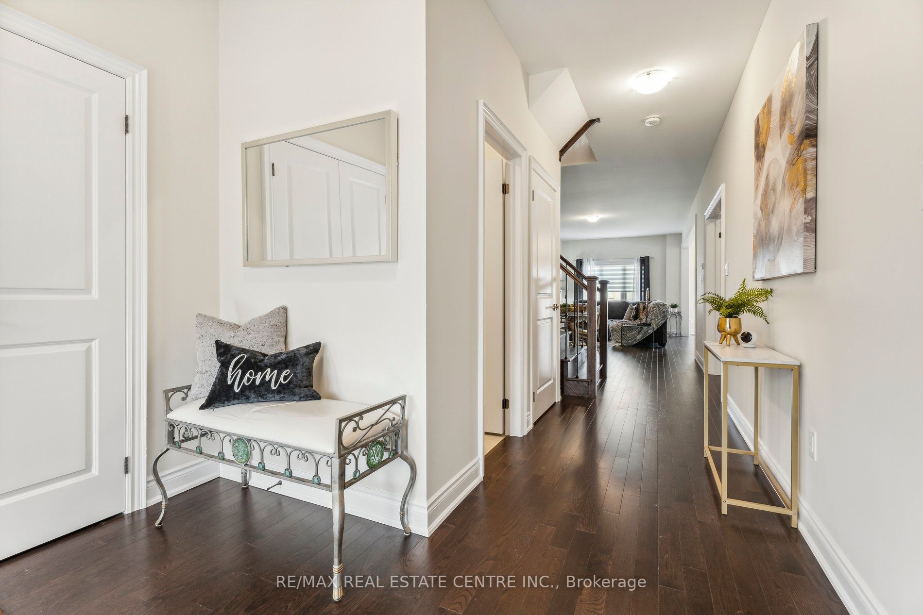 53 Janes Cres