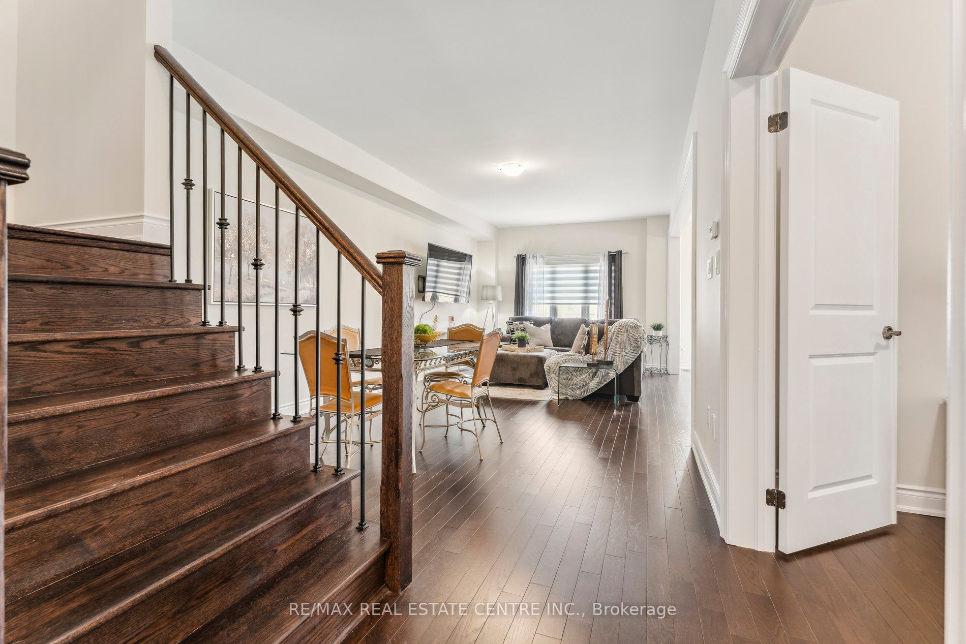 53 Janes Cres