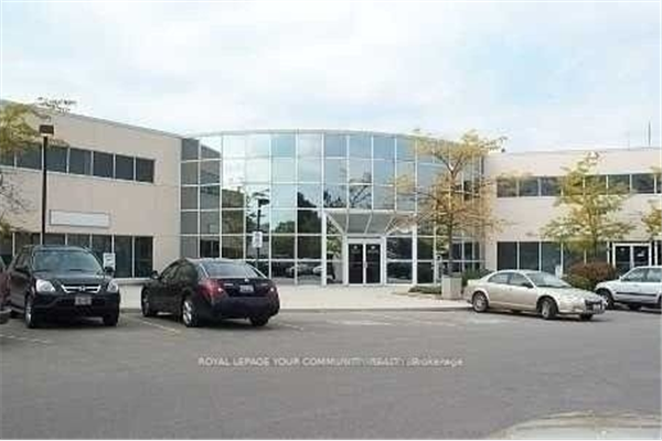 30 West Beaver Creek Rd, Richmond Hill