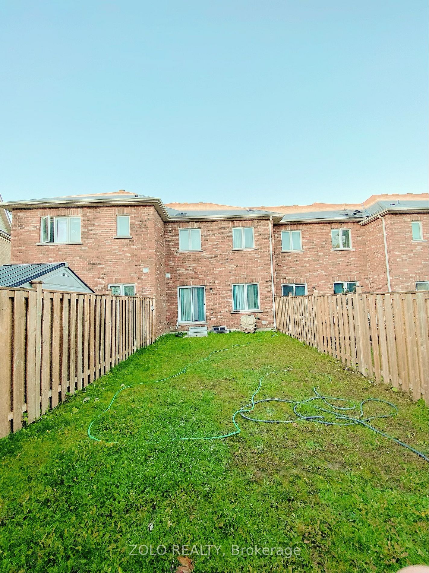111 Taucar Gate E
