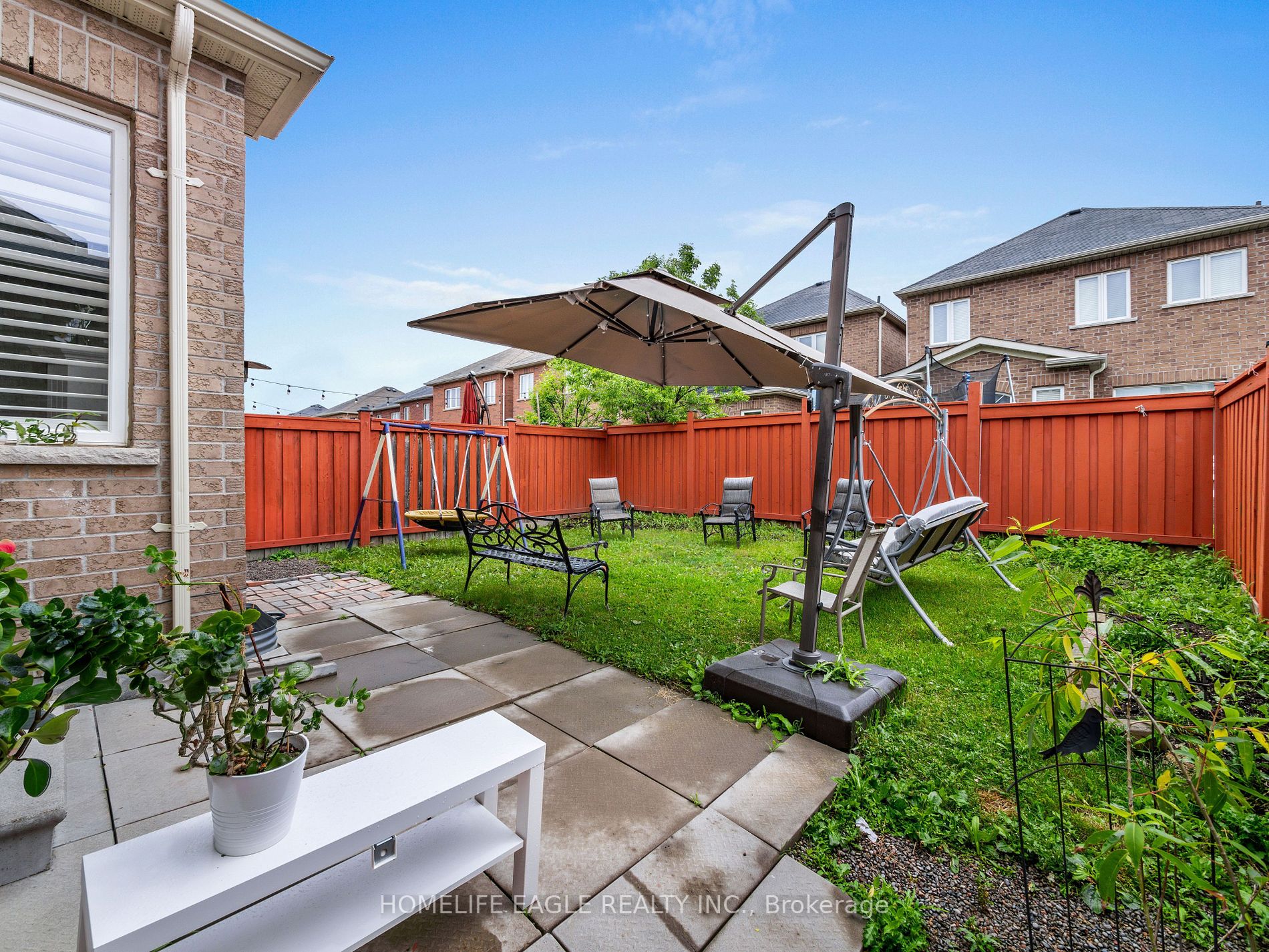 29 Betony Dr