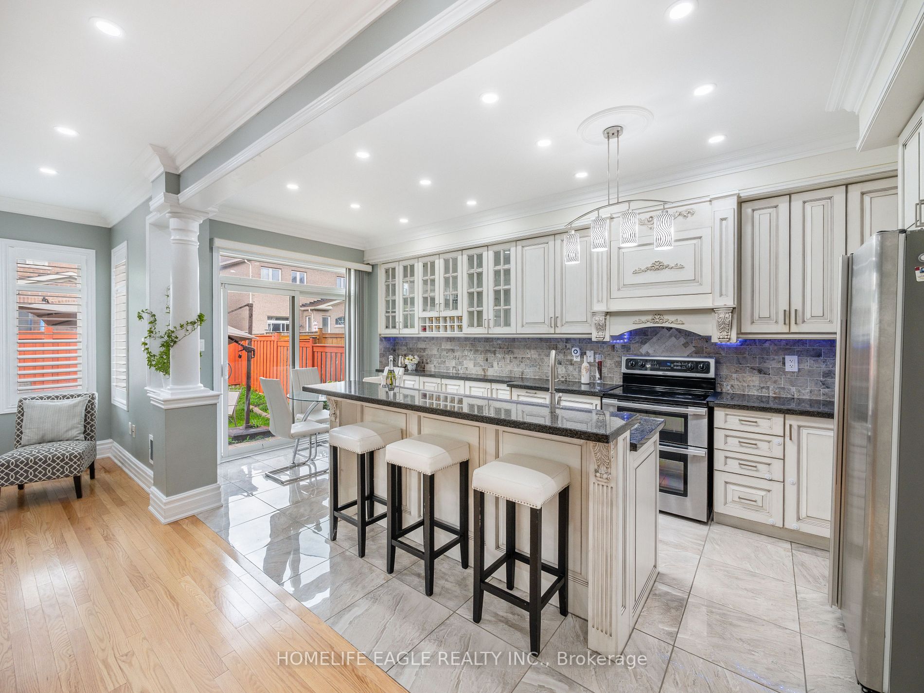 29 Betony Dr