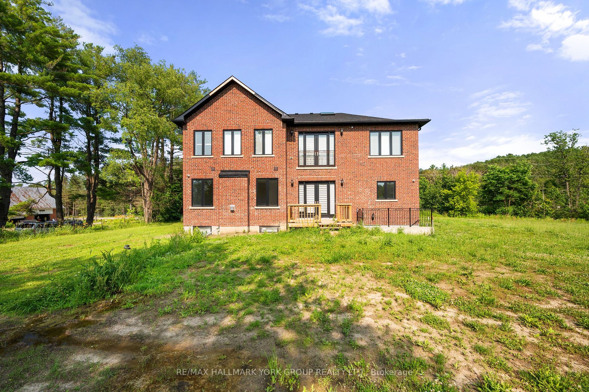 21372 Hwy 48 Road