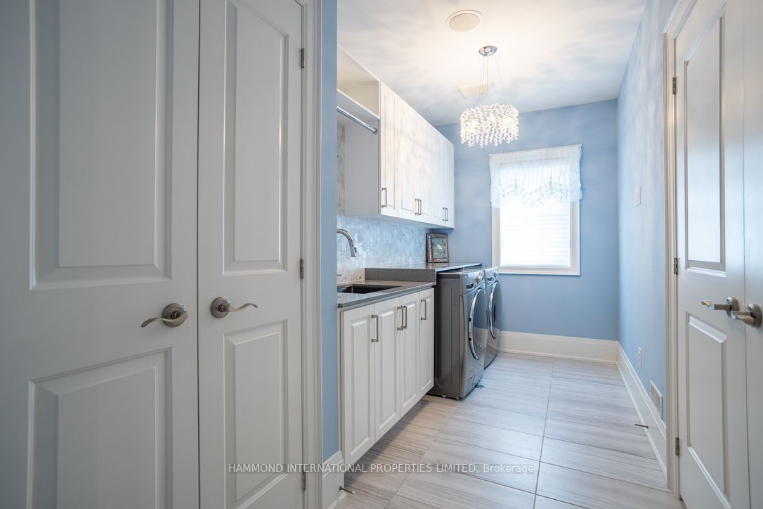 54 Britnell Crt