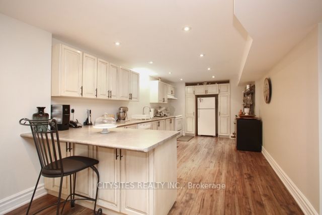 Listing N6637294 - Large Photo # 32