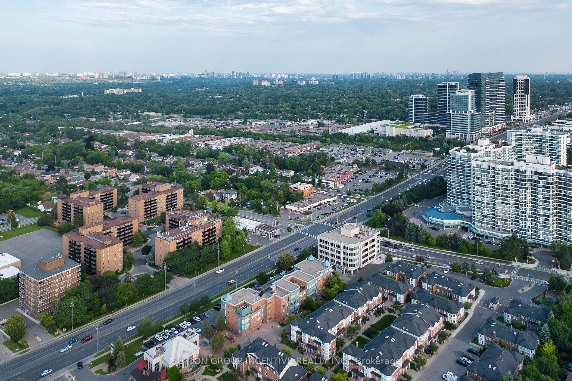7378 Yonge Street, #210