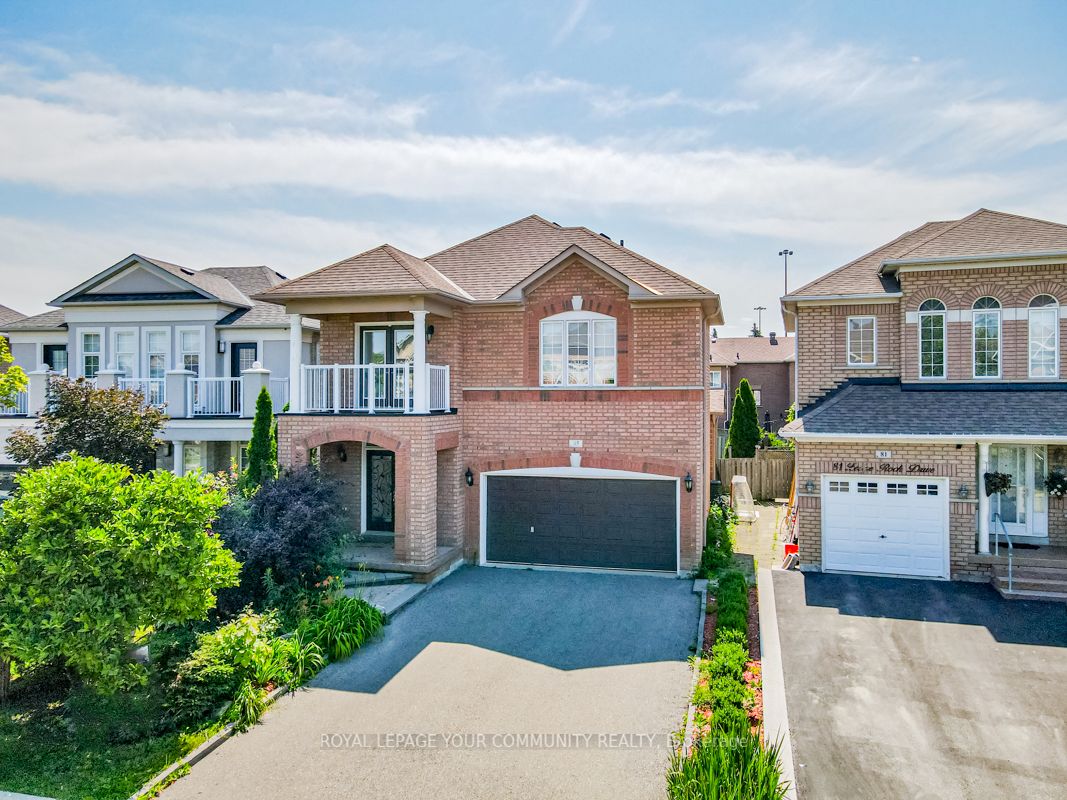 85 Ledge Rock Dr