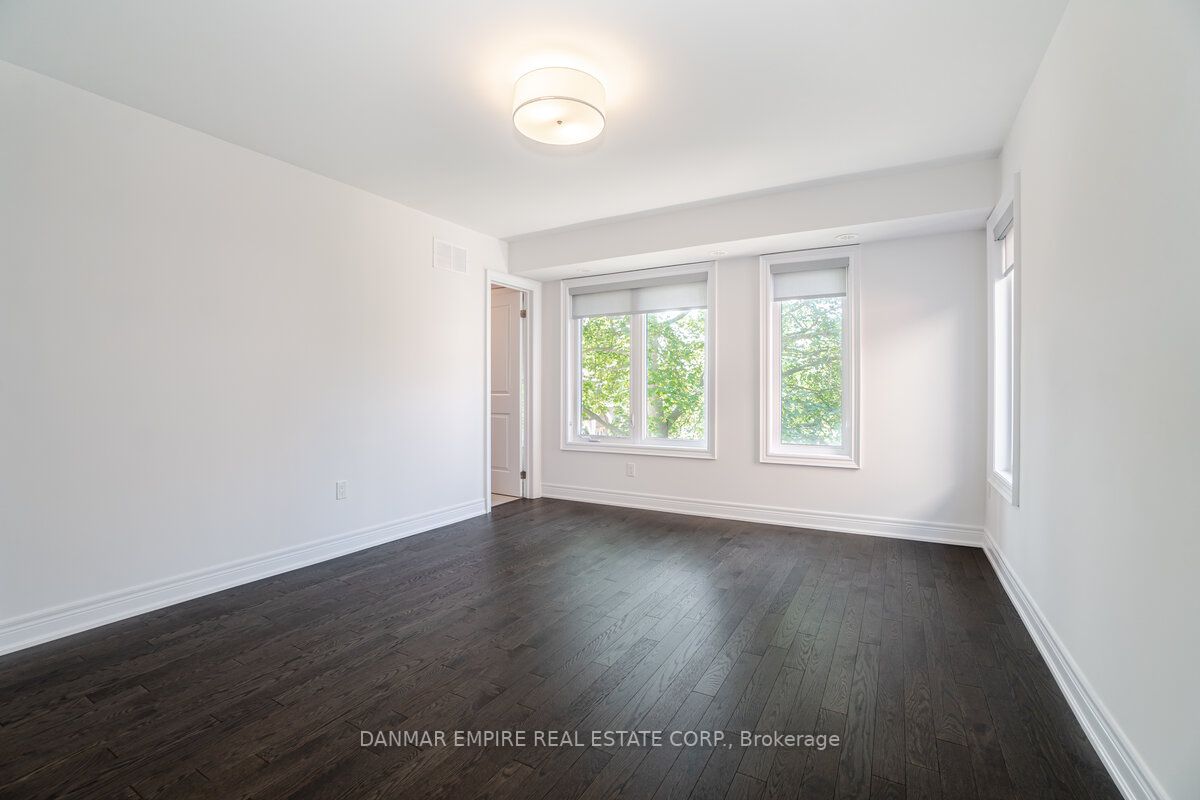 31 Hiawatha Court
