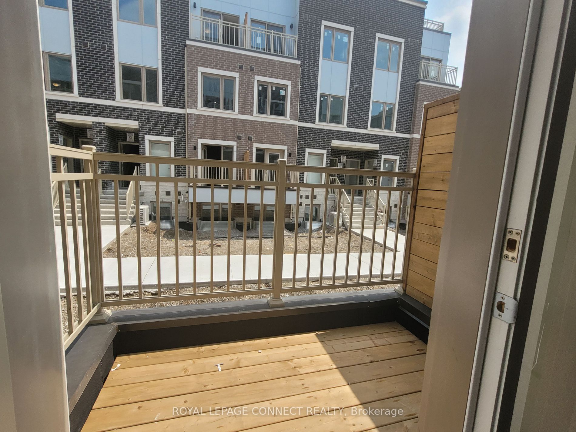 11 Honeycrisp Cres, #17