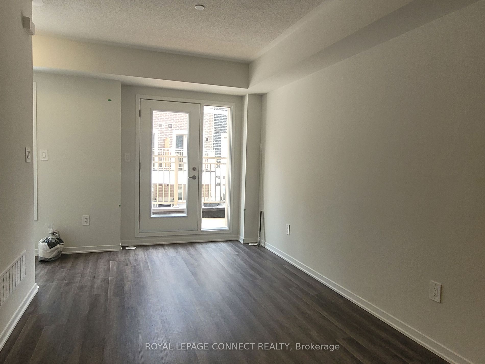 11 Honeycrisp Cres, #17