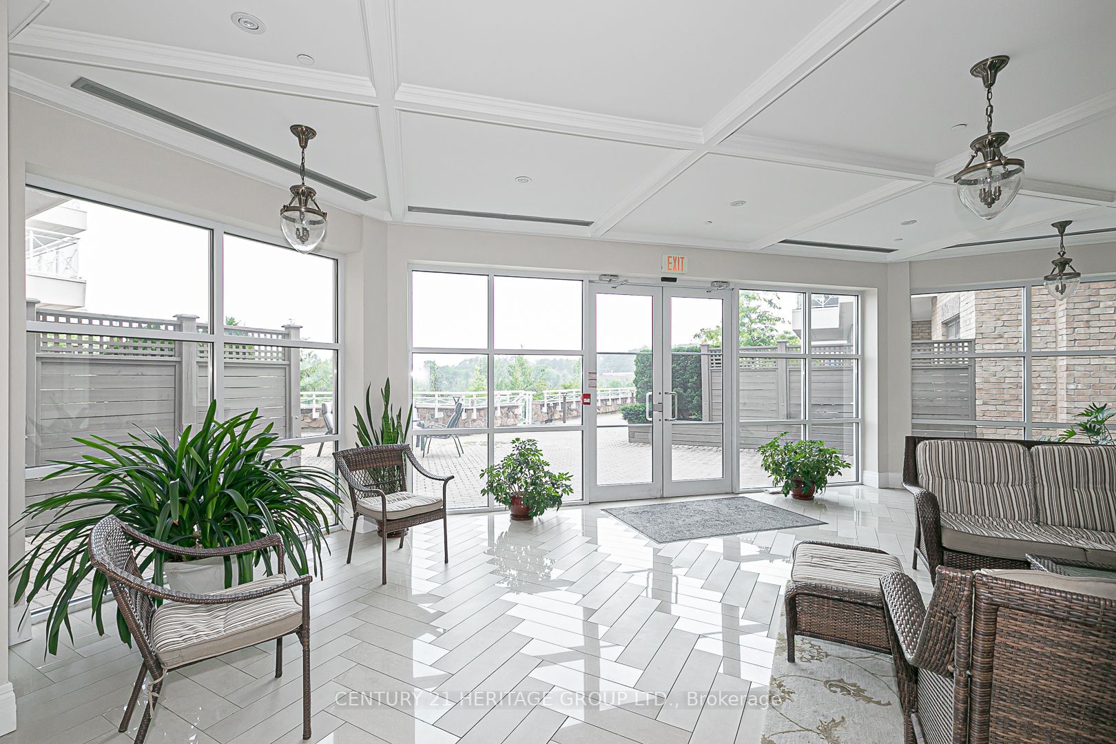 80 Burns Blvd, #321