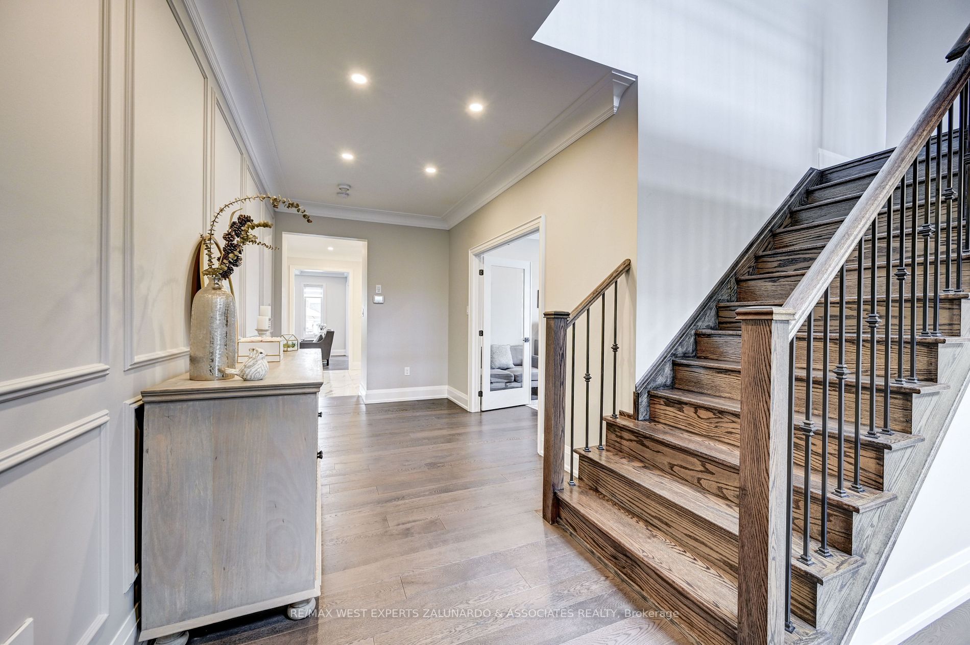 9 Jenkins Ave
