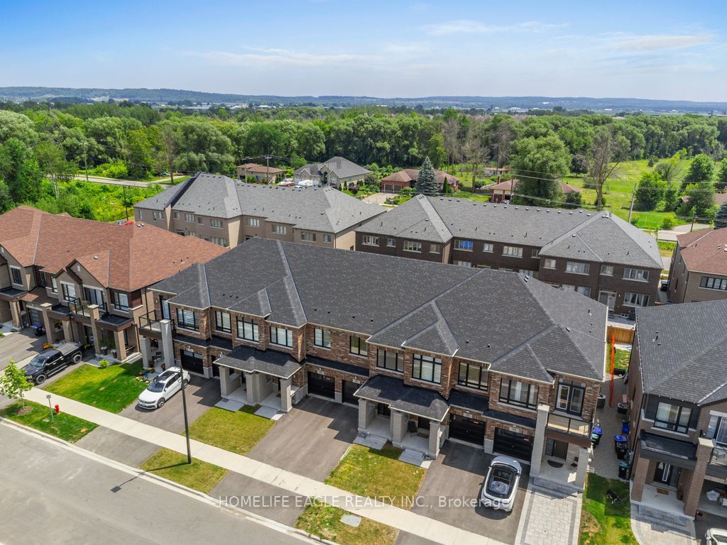 59 Landolfi Way