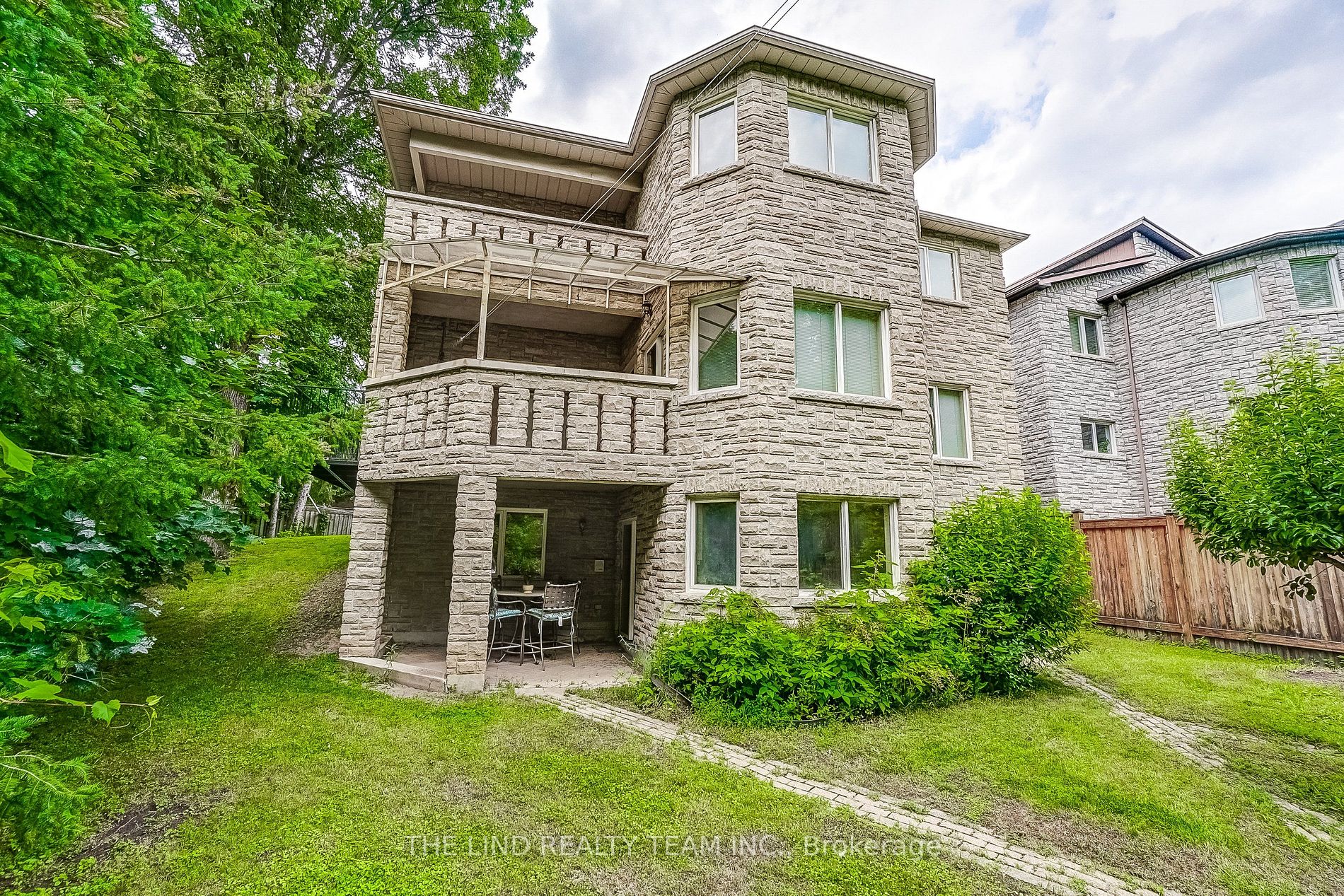 99 Birch Avenue