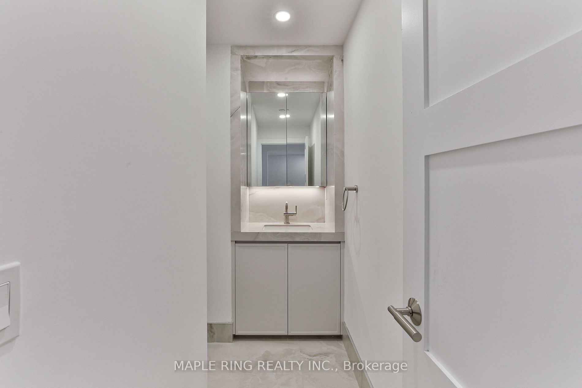 2916 Highway 7 Rd, #3804