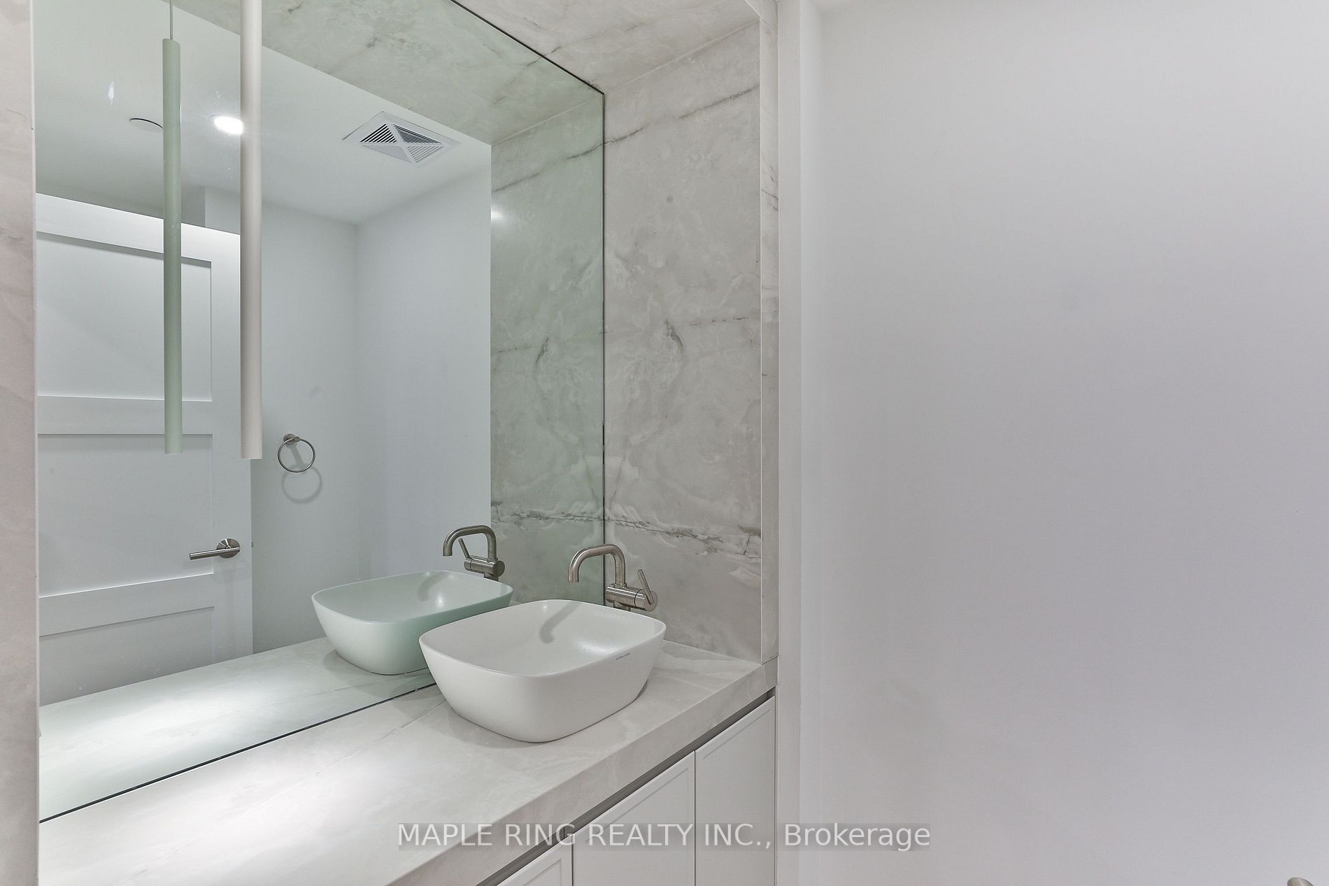 2916 Highway 7 Rd, #3804