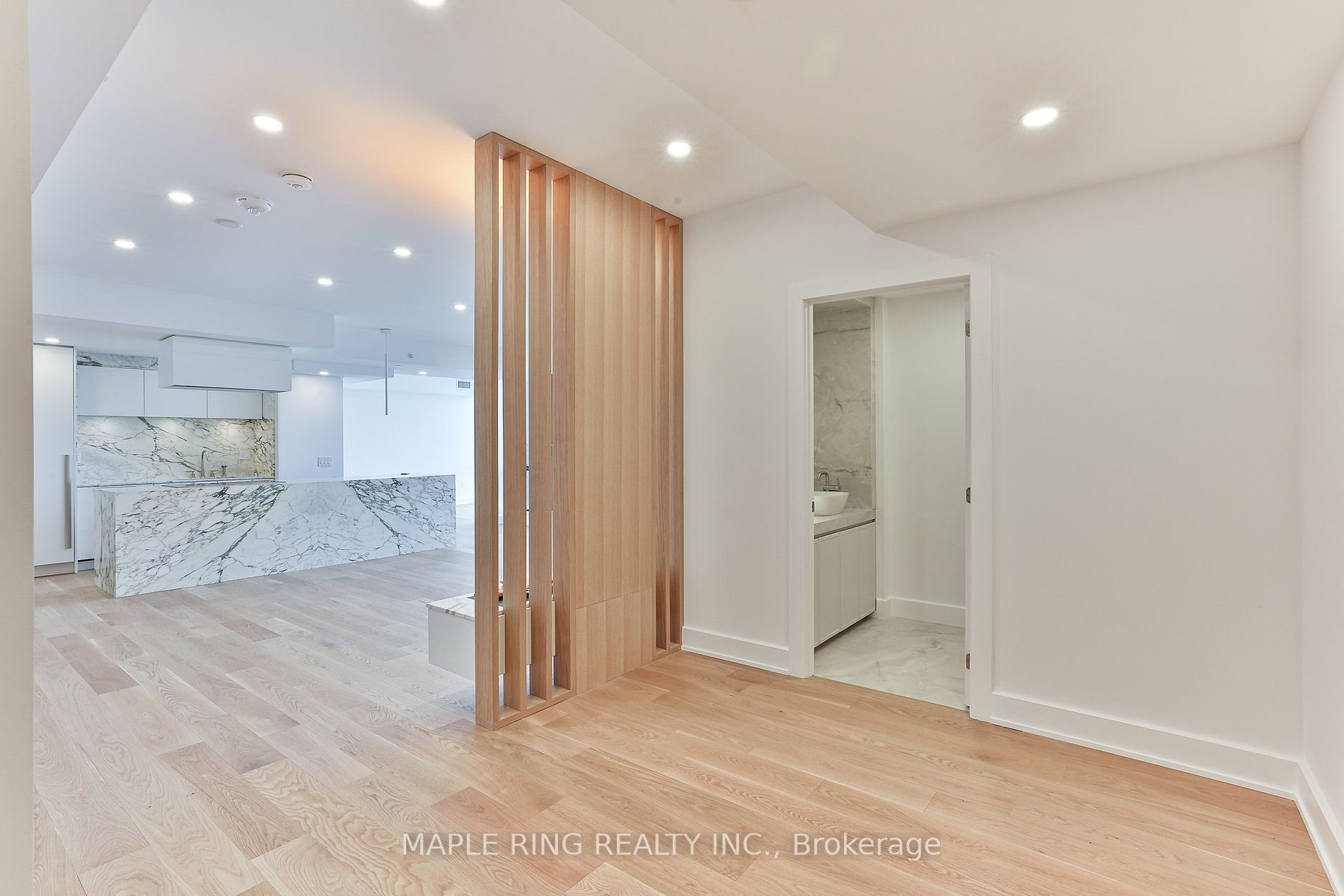 2916 Highway 7 Rd, #3804