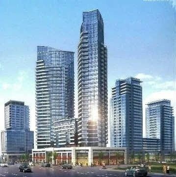 7165 Yonge St, #1011