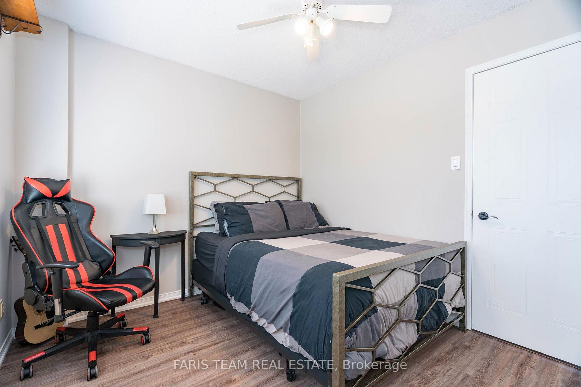 76 Mccarthy Cres