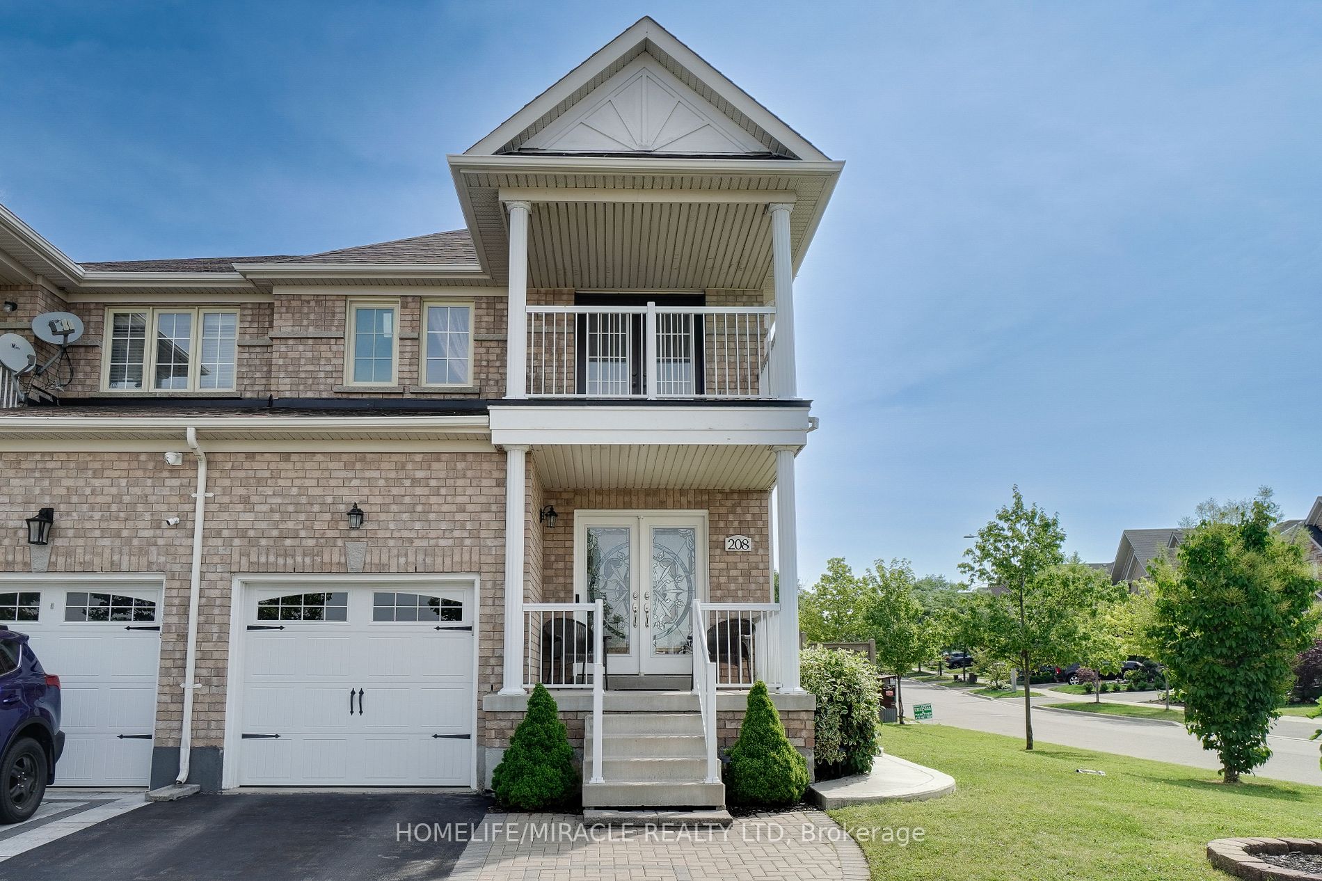 208 Petticoat Rd