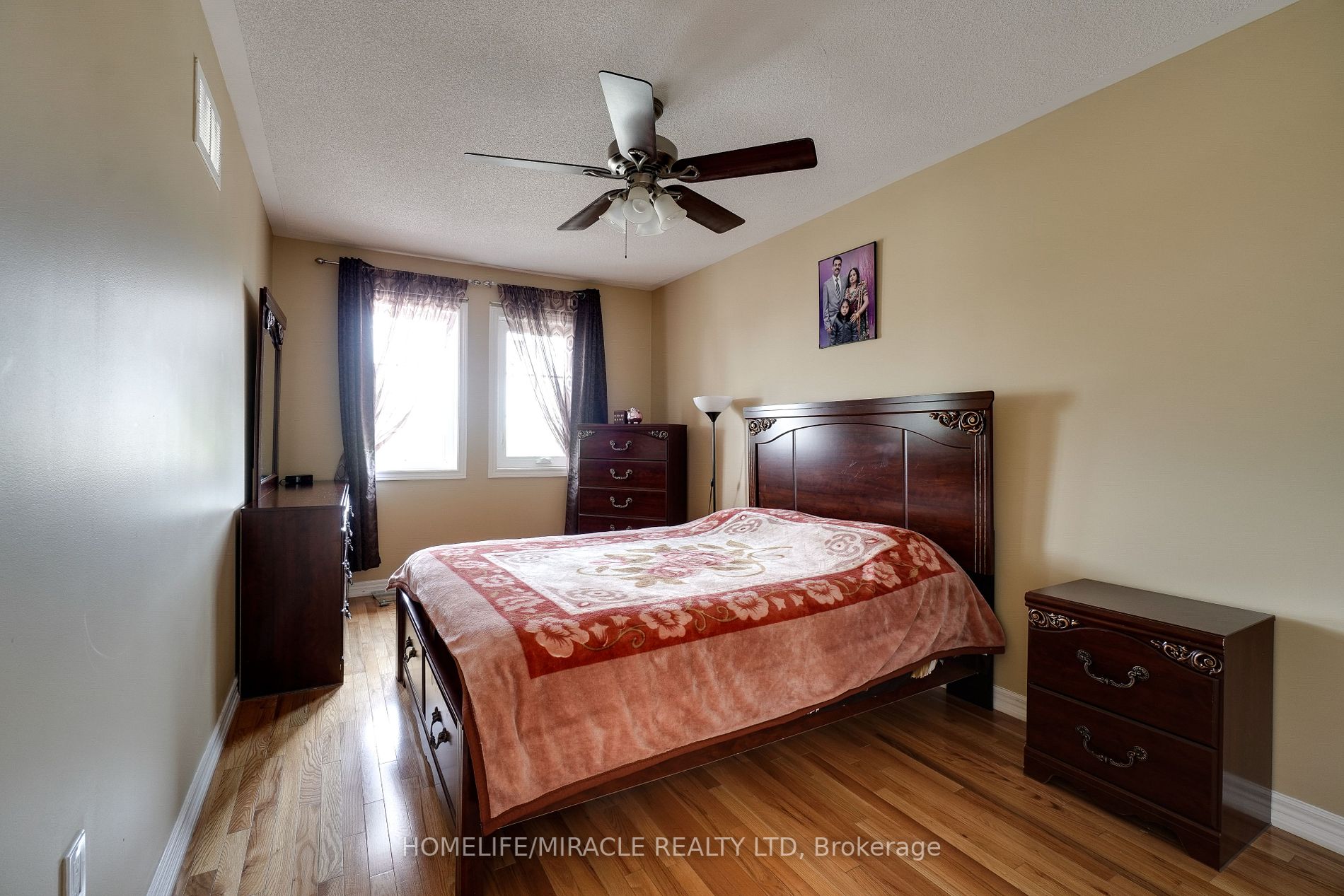 208 Petticoat Rd