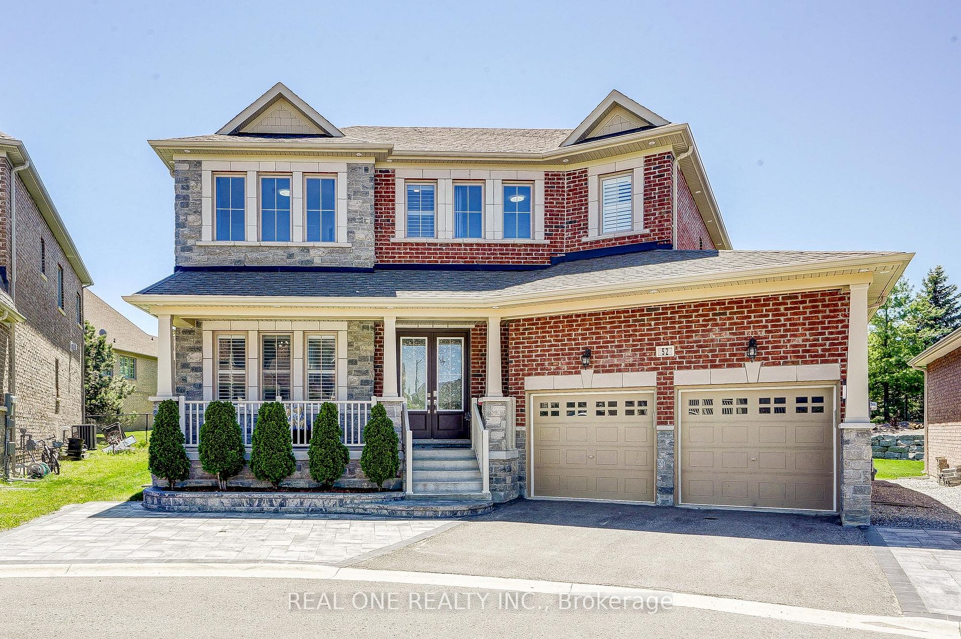 52 Ken Sinclair Cres