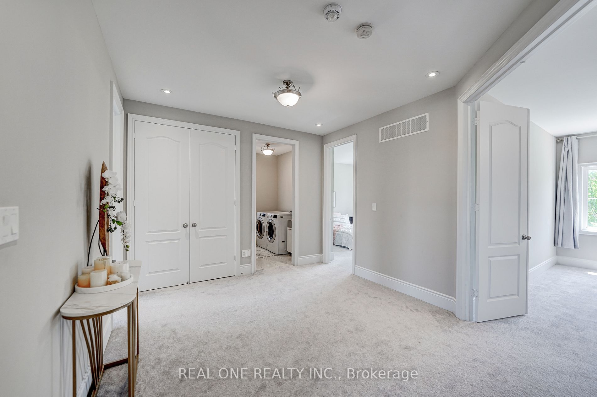 52 Ken Sinclair Cres